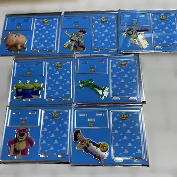 토이스토리 아크릴 스탠드 아크스타 우디 버즈 라이트이어 햄