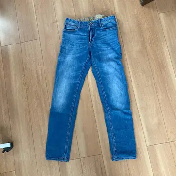 ARMANI JEANS 사이즈 W31 L32 청바지