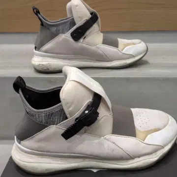 스트랩 스니커즈 화이트/그레이