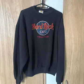 하드 록 카페 맨투맨 블랙