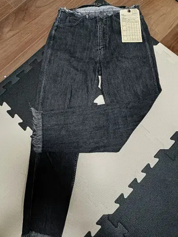 JACKSON MATISSE 재크슨마티스 프린지 데님 팬츠