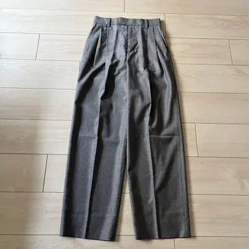 새상품급 STUNNING LURE r 루즈 슬랙스 테이퍼 팬츠