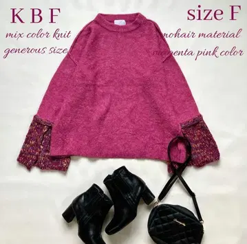 새상품급 KBF 믹스 컬러 모헤어 절개 니트 마젠타 핑크 오버 사이즈