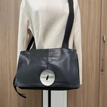 kawa-kawa 카와카와 가죽 숄더백