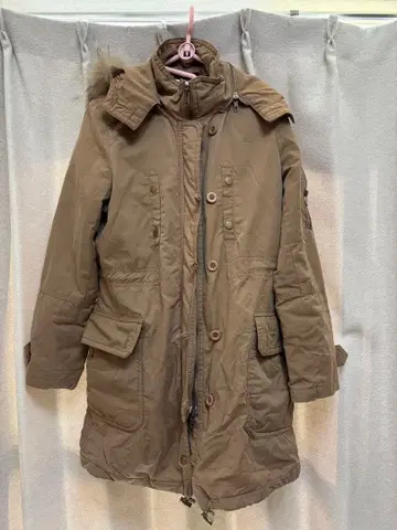 모즈 코트 사이즈 40