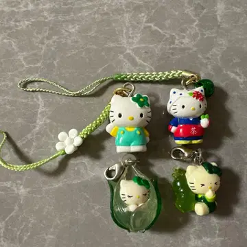 지역 한정 키티 그린 계열