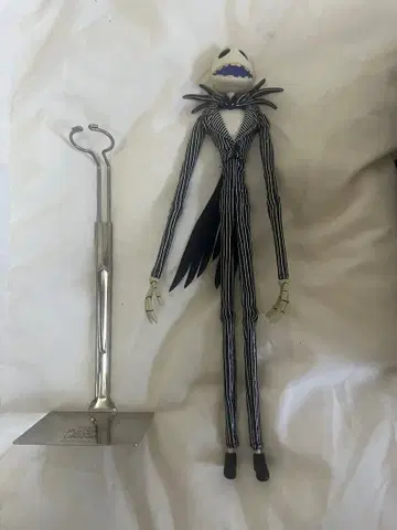 나이트메어 비포 크리스마스 컬렉터즈 에디션 피규어