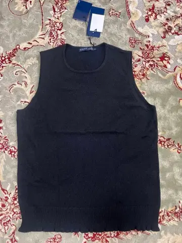 랄프 로렌 슬리브리스 니트 블랙