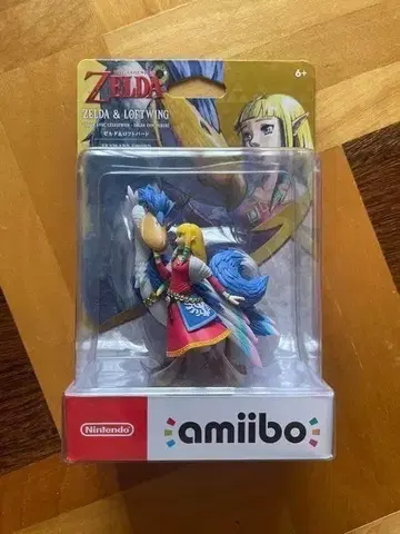 amiibo 젤다&로프트버드 스카이워드 소드 젤다의 전설