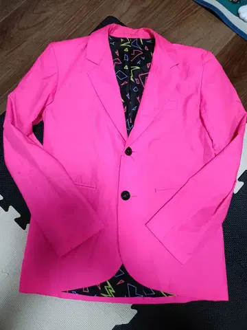 노브랜드 핑크 화려한 자켓 긴팔