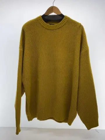 프릭스스토어 스웨터 M 두꺼운 원단