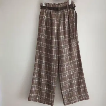 브라운 체크 무늬 두꺼운 소재 벨트 포함 와이드 팬츠
