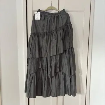 페이지 보이 롱 스커트