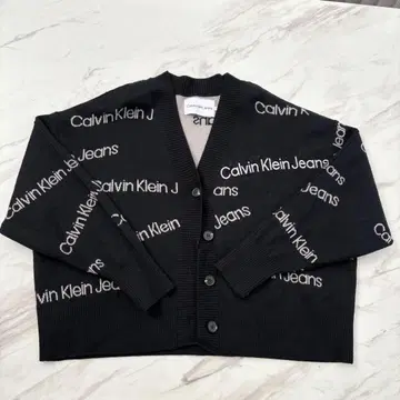 새상품급 캘빈클라인 니트 S