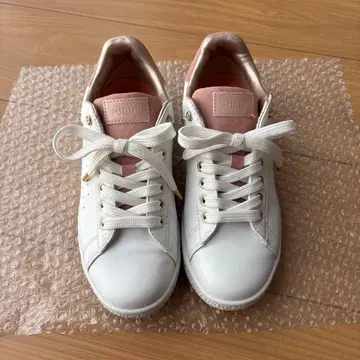 다이애나 스니커즈 23.5cm +diana