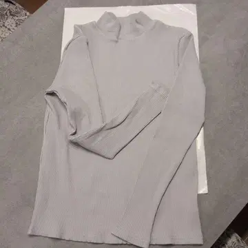 그레이 리브 하이넥 긴팔 상의