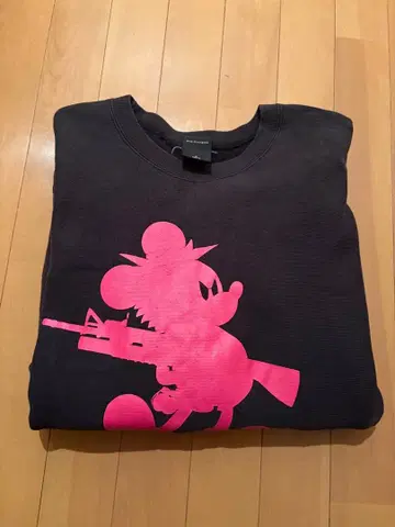 레어! 리버스 위브 타입 맨투맨 스미 블랙 미키 백 프린트