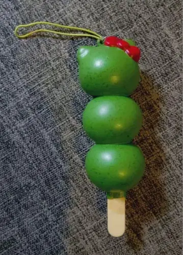 헬로키티 스퀴즈 하로키티본점 풀빵 스트랩