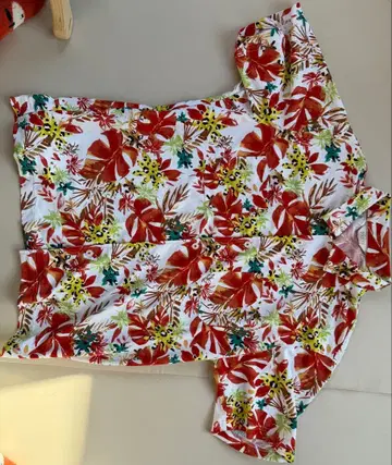 Adabat 플라워 프린트 반팔 셔츠