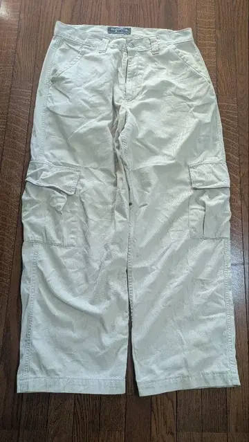 silvertab 베이지 카고 팬츠 사이드 포켓 포함