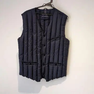 TOMMY HILFIGER 네이비 베스트 L 사이즈