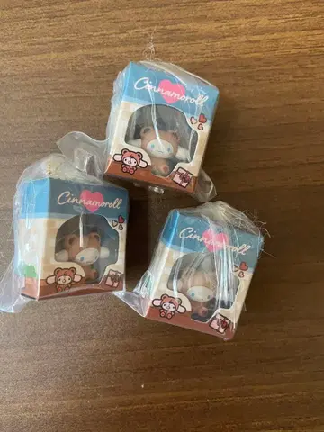 시나모롤 캡슐 토이 3개 세트