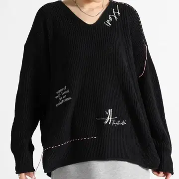 야마다야vin 레터 자수 니트 풀오버