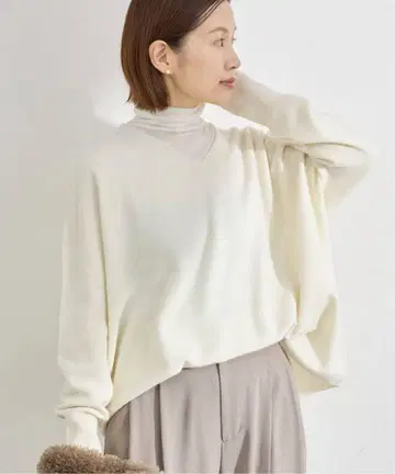 Fine 뉴질랜드 울 뉘앙스 V 풀오버