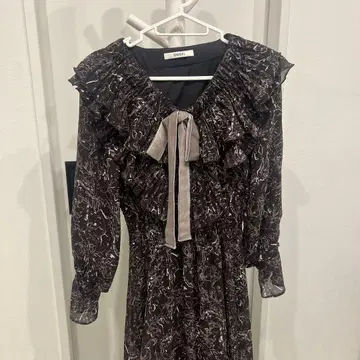 snidel 플리츠 컬러 프린트 원피스 0