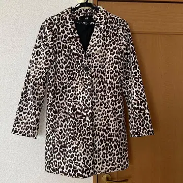 H&M 레오파드 무늬 테일러드 자켓 코트 EUR 38