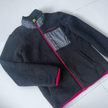 adidas 플리스 자켓 블랙 x 핑크