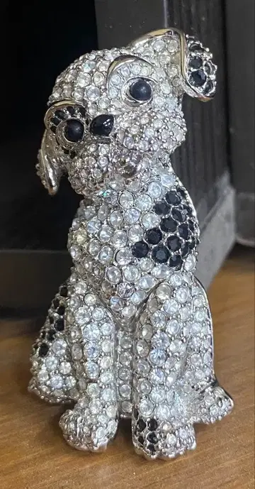 [ 새상품급 ] 스와로브스키 SWAROVSKI 브로치 달마시안 크리스탈