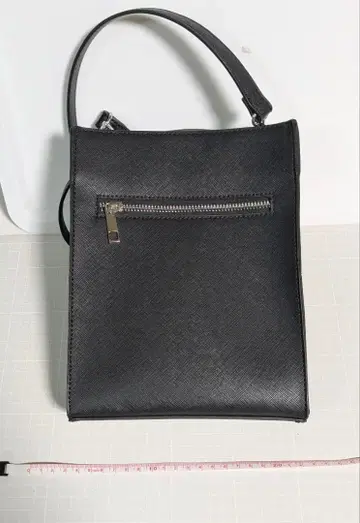 TK.TAKEO KIKUCHI 블랙 숄더백