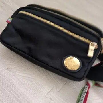 오로비안코 숄더백