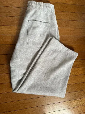 M 사이즈 유니클로 C 맨투맨 와이드 팬츠 그레이 UNIQLO:C