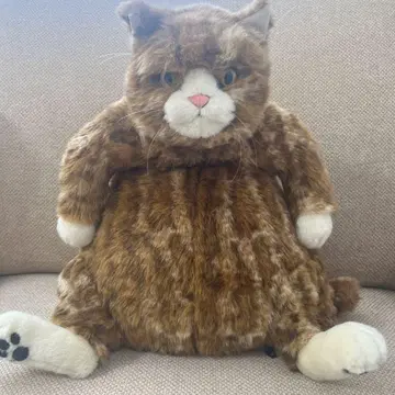 카들리 고양이 무슈 cuddly cat