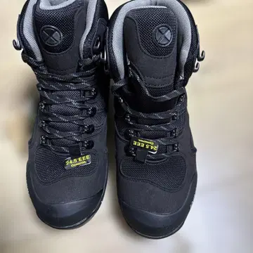 캐러밴 고어텍스 24.5EEE cm