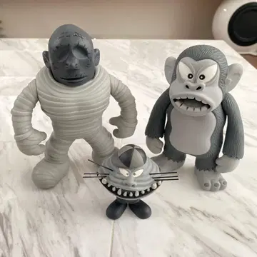 bounty hunter x 괴물군