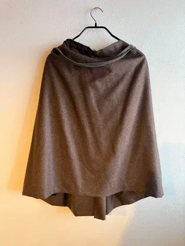 다니엘라 그레지스 DANIELA GREGIS 스커트