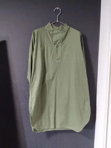 스웨덴군 밀리터리 풀오버 올리브 그린