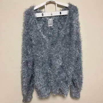 KASTANE 복슬복슬 V넥 긴팔 니트