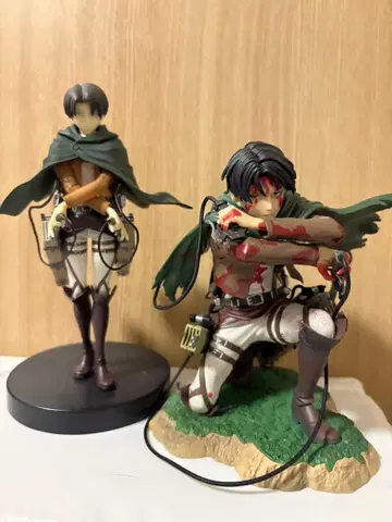 진격의 거인 리바이 병장 리바이 입체 기동 장비 부착 피규어