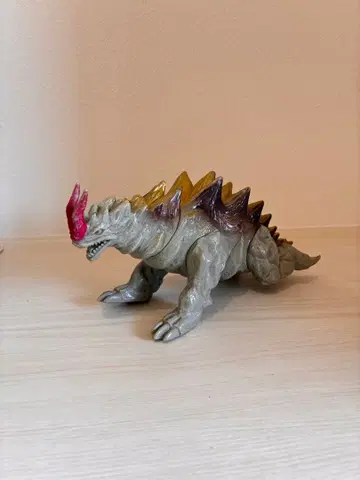 가쿠마 1996 일본제 구 울트라 괴수 시리즈