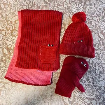 UNIQLO 아냐 니트 모자 장갑 머플러 세트 빨간색 레드