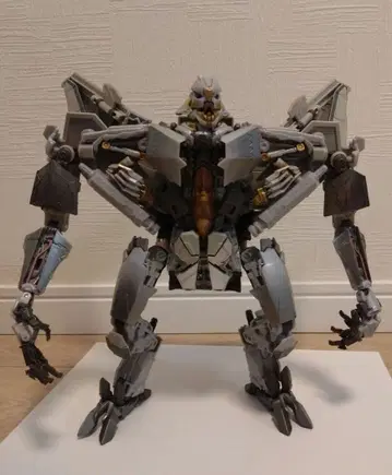 트랜스포머 마스터피스 MPM-10 스타스크림