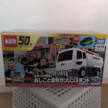 부르르 급유! 일 변형 주유소 에네오스 토미카 설명서 포함 박스 포함