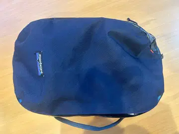 patagonia 블랙홀 큐브 14L