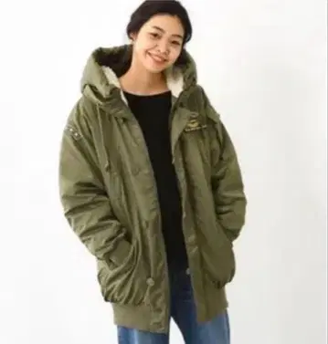 RODEO CROWNS 라이너 부착 빅 N3-B 후드 부착