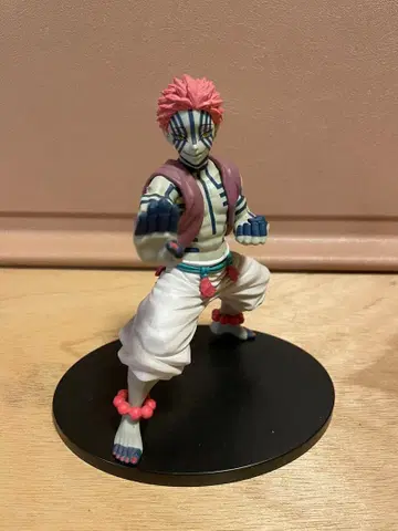 귀멸의 칼날 아카자 피규어 상자 없음