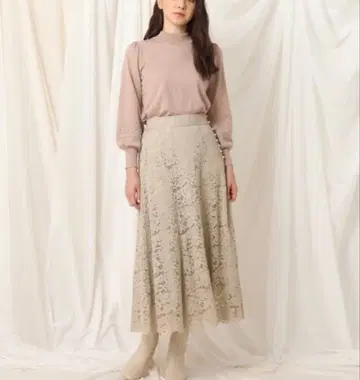 couture brooch 꽃무늬 레이스 머메이드 스커트